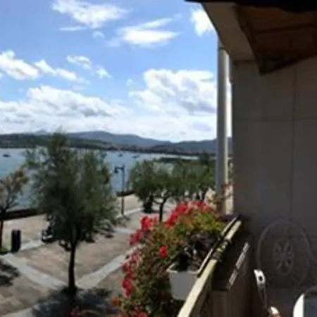 Apartamento Itsasargi - En El Paseo Butron Hondarribia