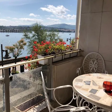 Apartamento Itsasargi - En El Paseo Butron Hondarribia